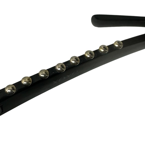 XOXO Black Women's Sunglasses with Silve Beads, Hard Case - Picture 8 of 10